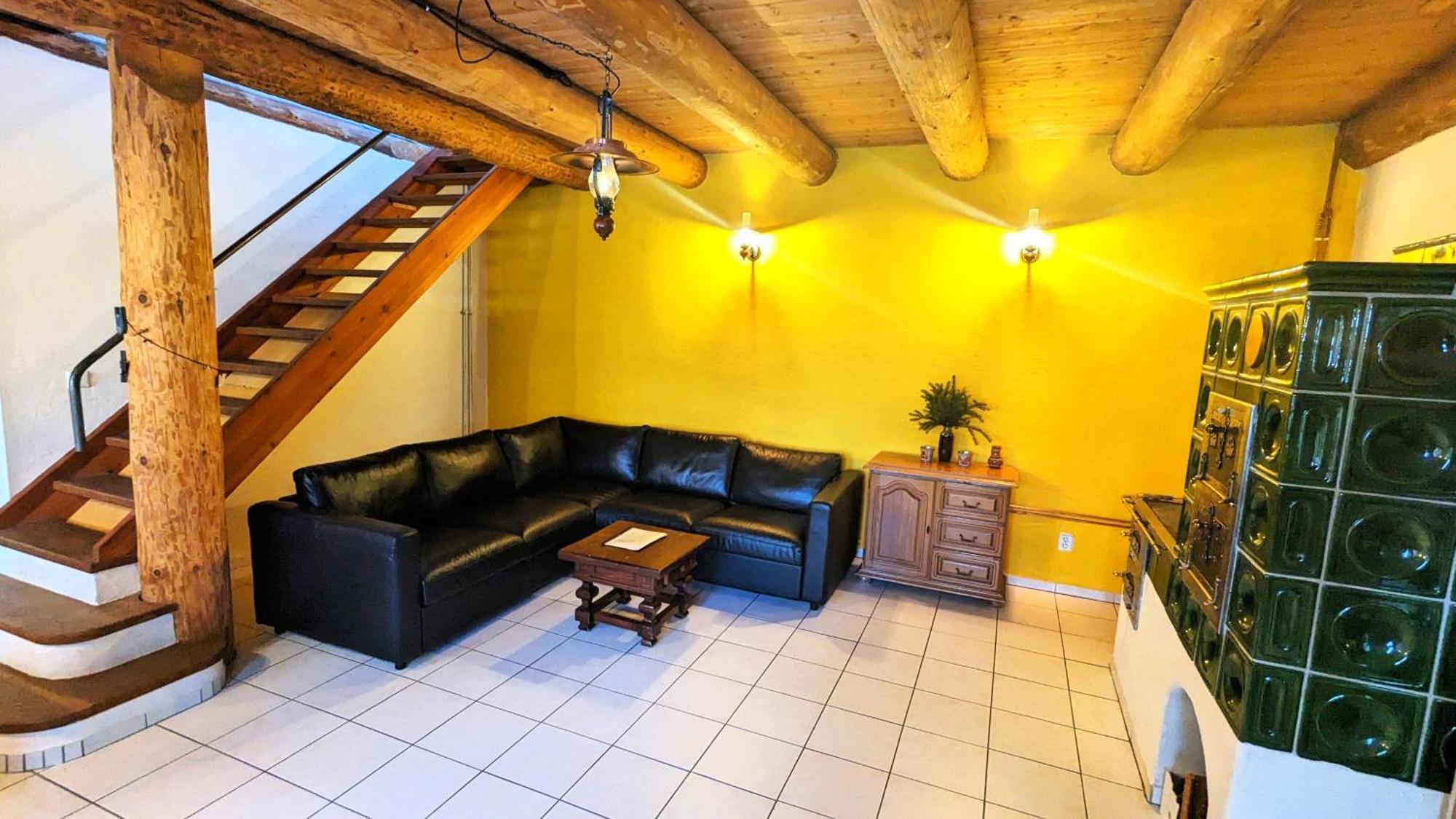 Rustikale und grosszügige Ferienwohnung Kasperske Hory Exterior foto